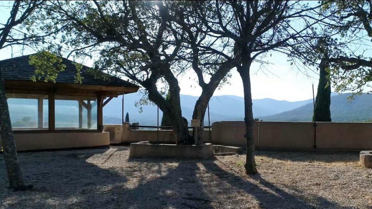 Happy Trimurti Hotel Cogolin Buitenkant foto