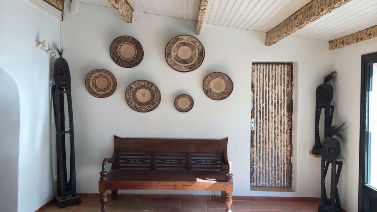 Happy Trimurti Hotel Cogolin Buitenkant foto